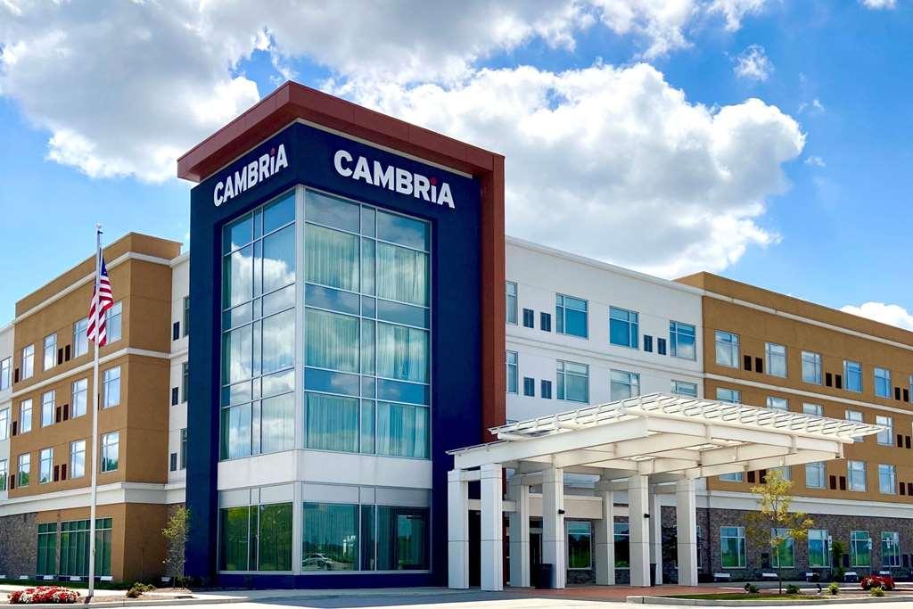 Wyndham Westfield Hotel Luaran gambar