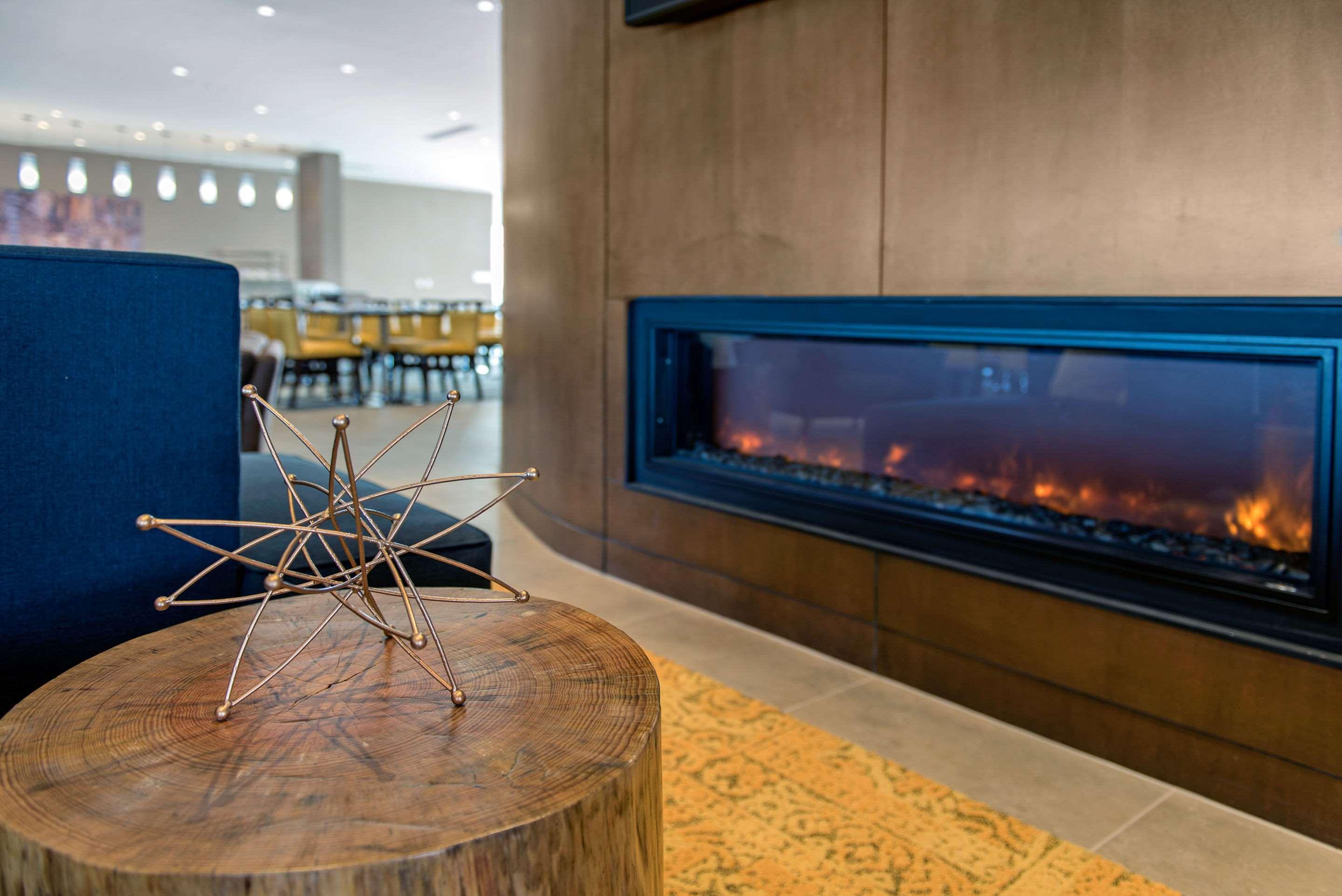 Wyndham Westfield Hotel Luaran gambar
