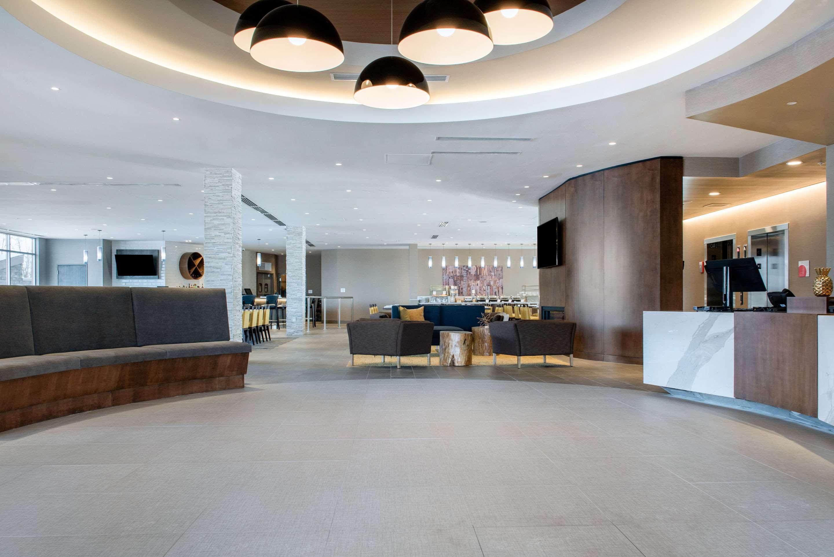 Wyndham Westfield Hotel Luaran gambar