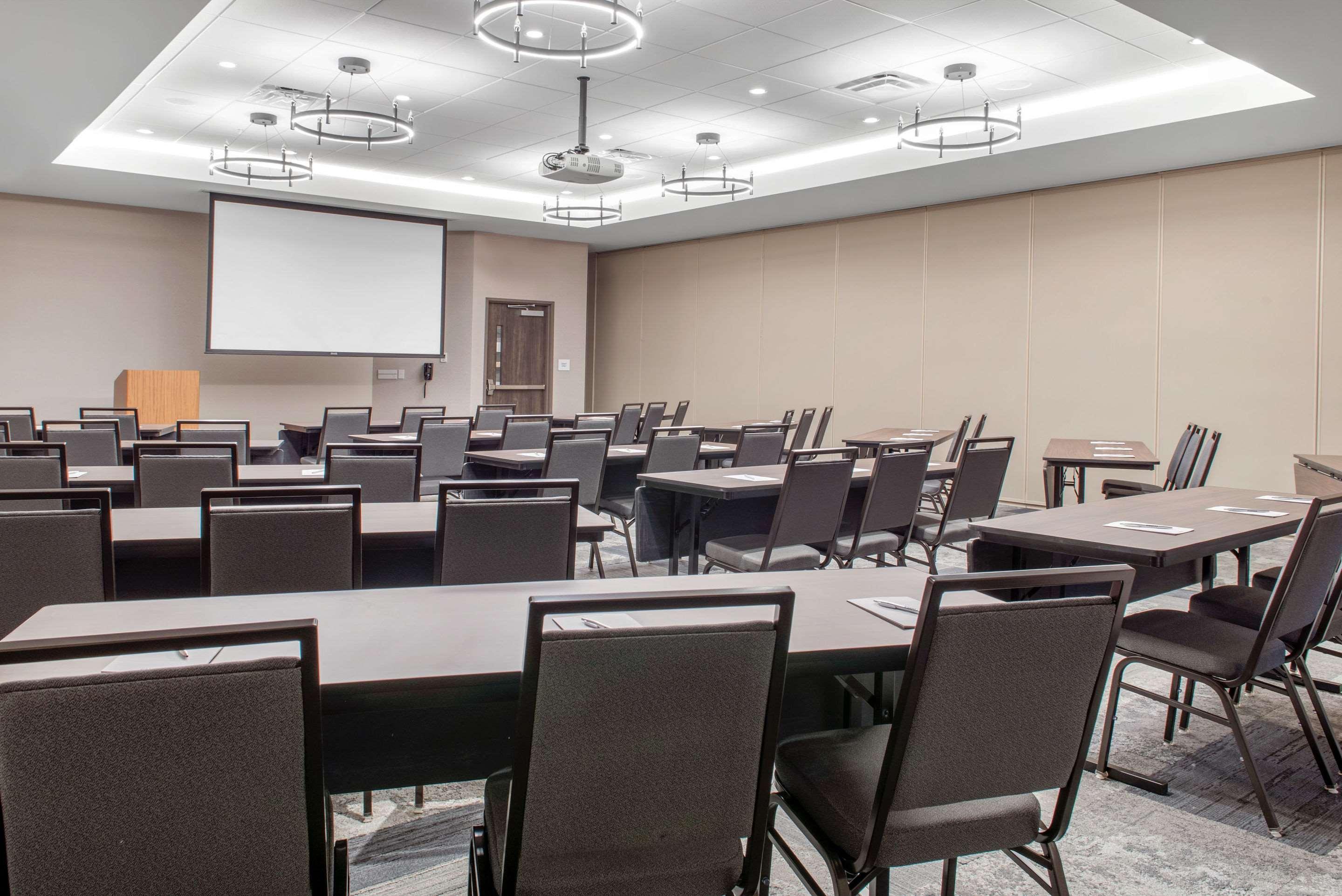 Wyndham Westfield Hotel Luaran gambar