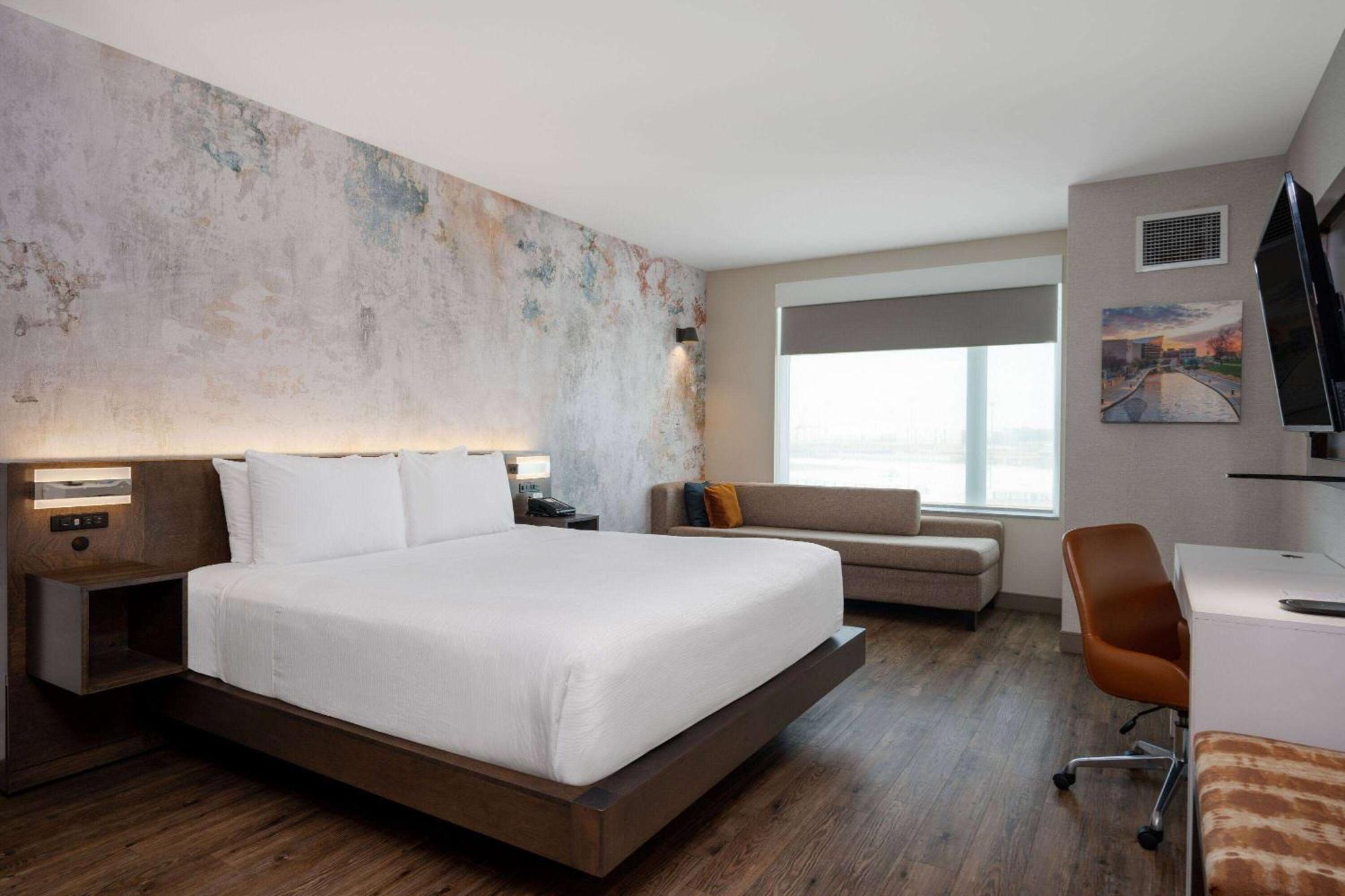 Wyndham Westfield Hotel Luaran gambar