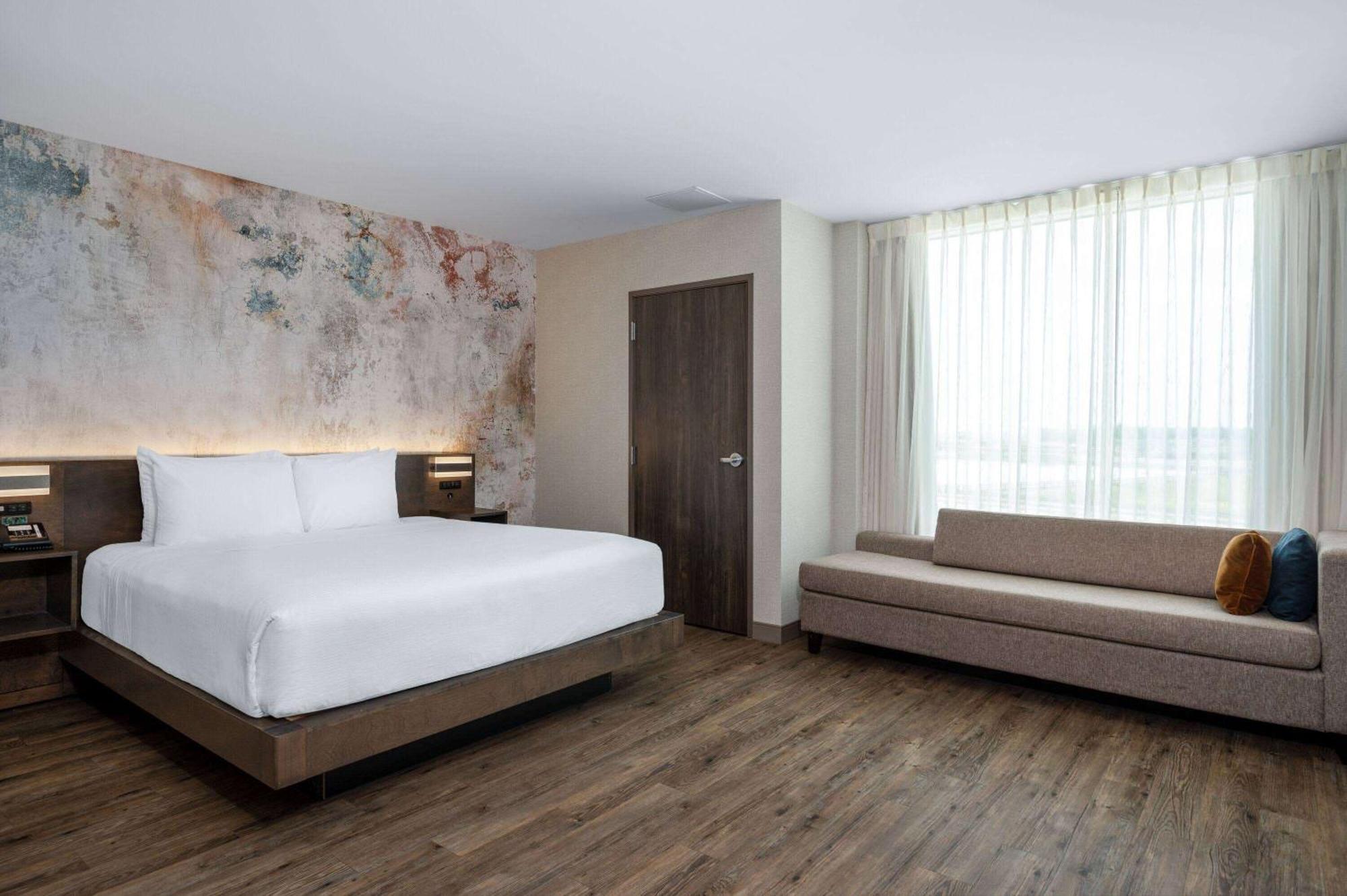 Wyndham Westfield Hotel Luaran gambar