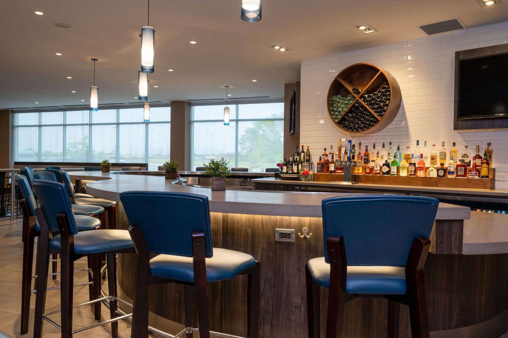 Wyndham Westfield Hotel Luaran gambar