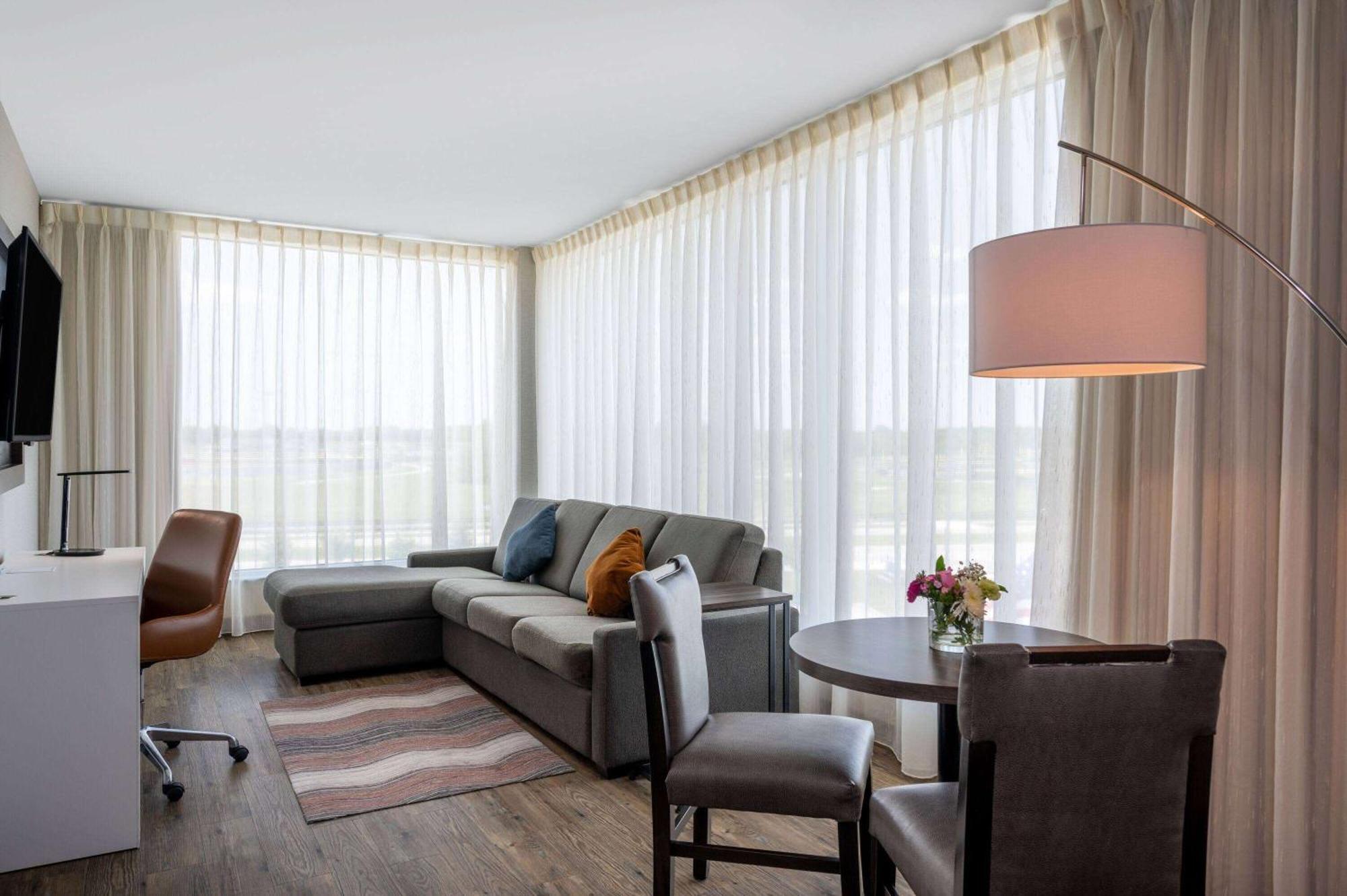 Wyndham Westfield Hotel Luaran gambar