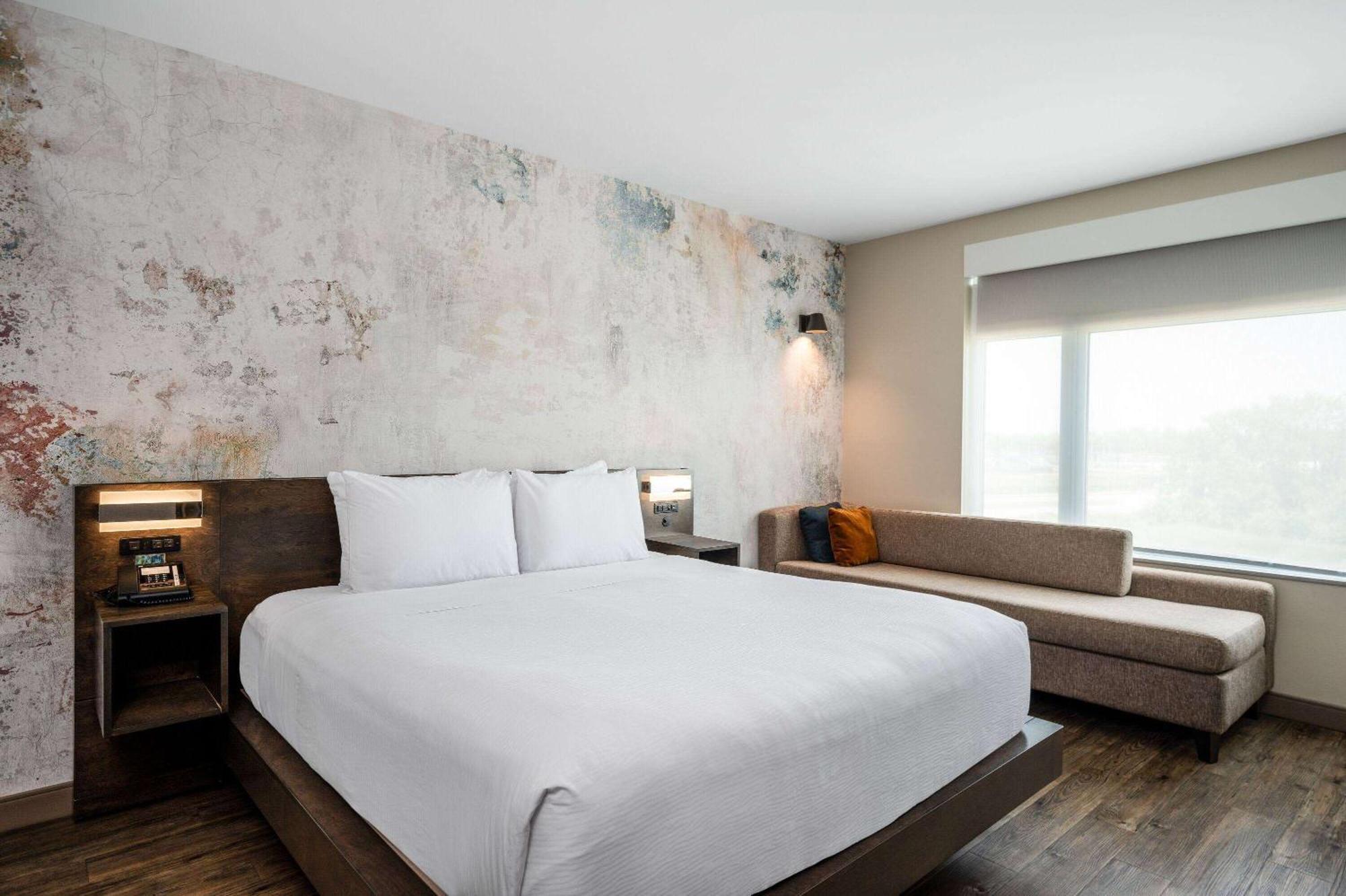 Wyndham Westfield Hotel Luaran gambar