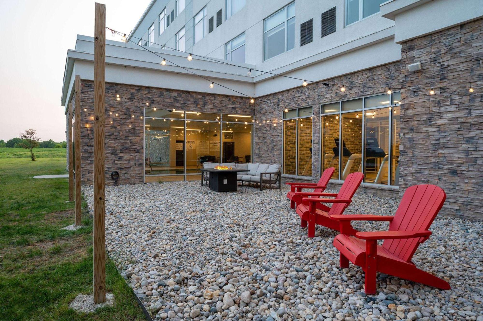 Wyndham Westfield Hotel Luaran gambar