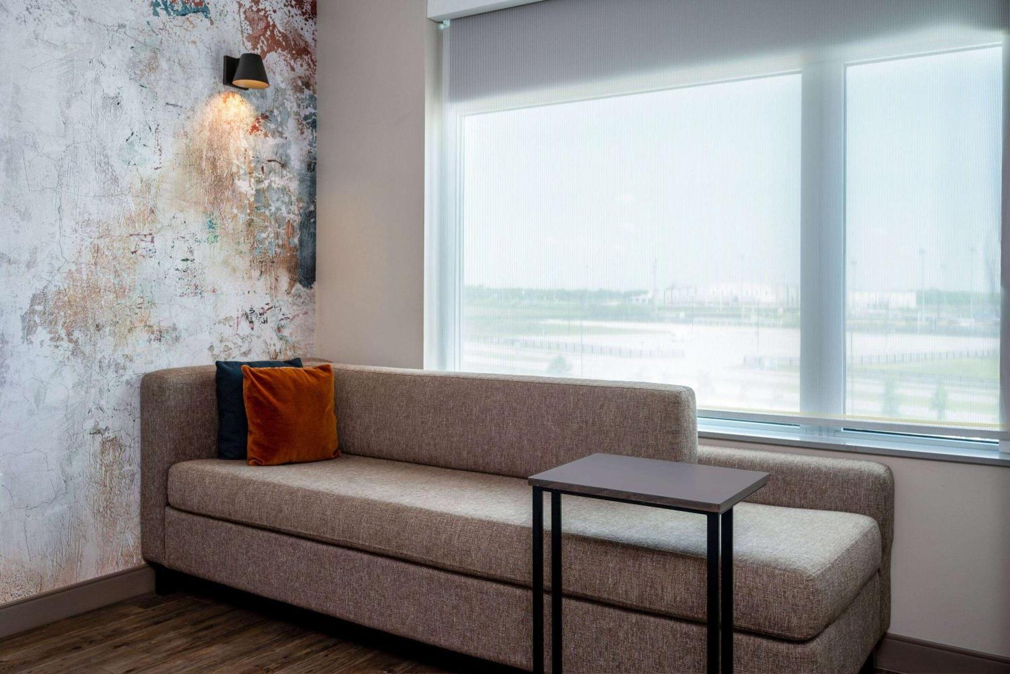 Wyndham Westfield Hotel Luaran gambar