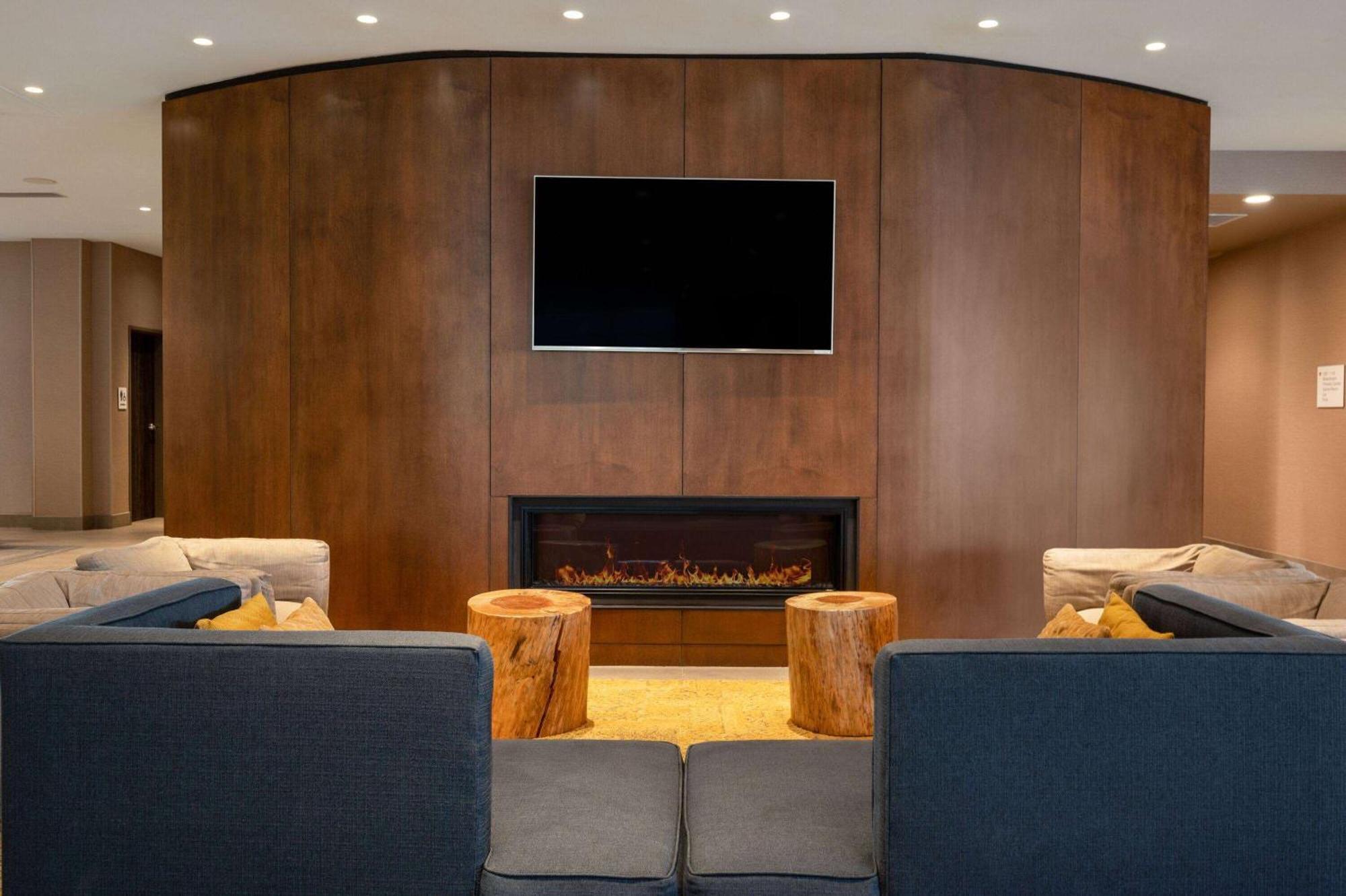 Wyndham Westfield Hotel Luaran gambar
